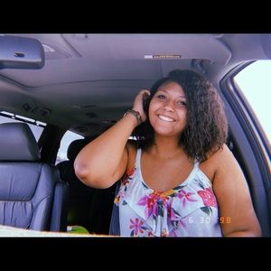 Meet your Posher, Enya